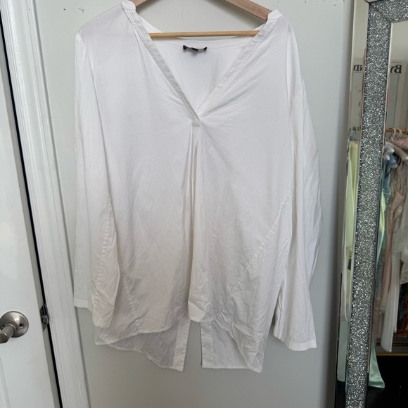 Theory White V-Neck Tunic Blouse – Minimalist Draped Fit M cotton - Picture 3 of 8
